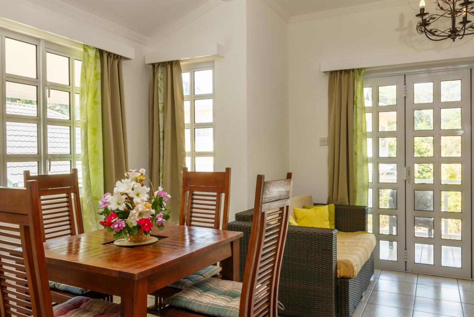 Captain'S Villa Takamaka Dış mekan fotoğraf