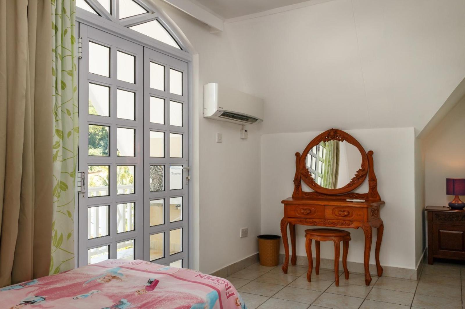Captain'S Villa Takamaka Dış mekan fotoğraf